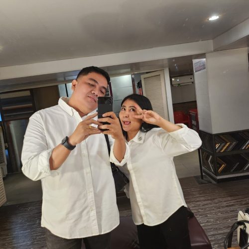 2cf863e6-cea4-489e-852b-770f83680ebb Begin