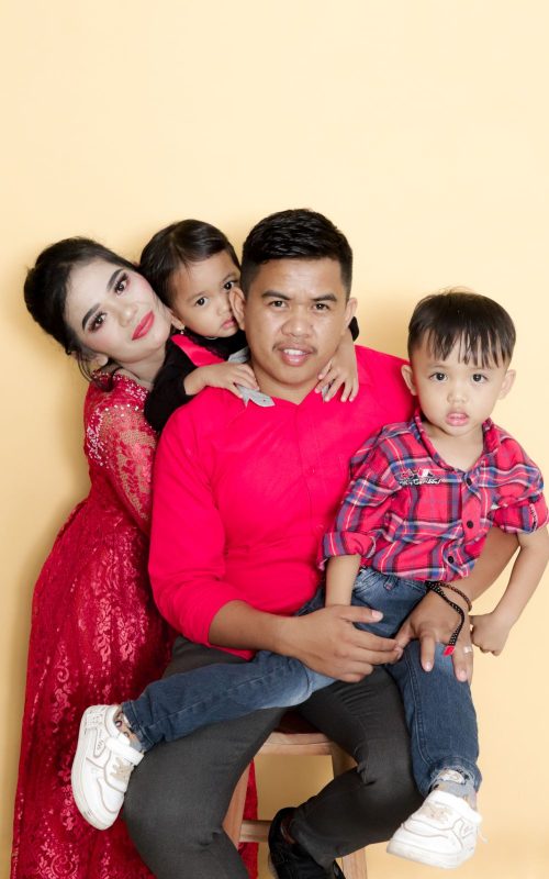 BAPAK JOSHUA-MAMA JOSHUA8