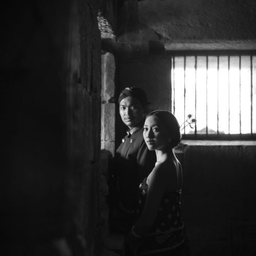 GALLERY EDWIN-LYVIA2