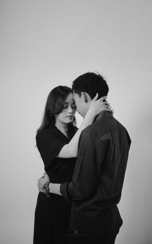 Save the date elsa yogi (2)