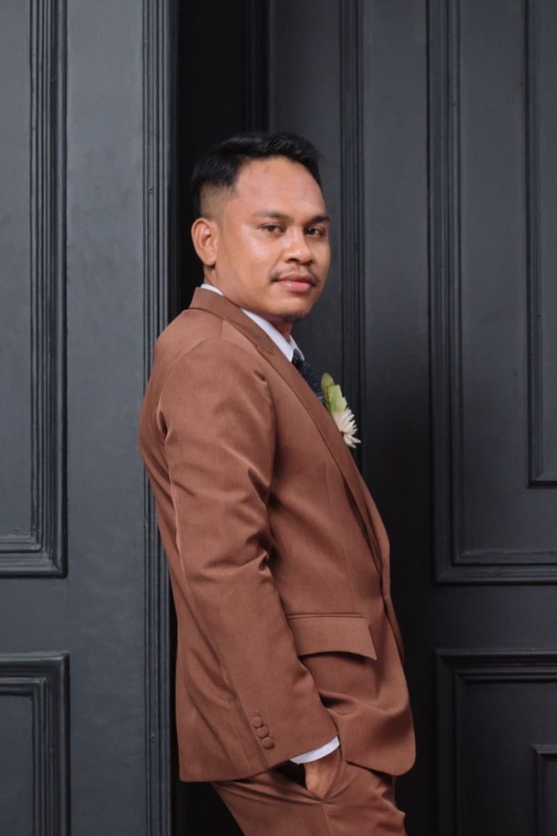 groom bride nall indy1